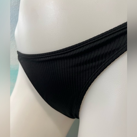 NWT Wild Fable Black Low Rise Cheeky Bikini Bottoms - Picture 2 of 9